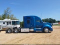 2019 Kenworth T680 — photo 13 of 15 | VIN 1XKYDP9X6KJ237349