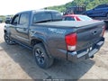 2017 Toyota Tacoma — photo 3 of 16 | VIN 5TFCZ5AN3HX108982