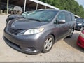 2016 Toyota Sienna — photo 2 of 16 | VIN 5TDKK3DC0GS694219
