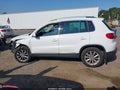 2017 Volkswagen Tiguan — photo 14 of 16 | VIN WVGSV7AX6HW508928