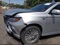 2022 Mitsubishi Outlander — photo 6 of 17 | VIN JA4J2VA70NZ065452