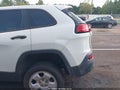2014 Jeep Cherokee — photo 14 of 16 | VIN 1C4PJLAB0EW168870