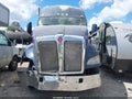 2012 Kenworth Construction — photo 12 of 15 | VIN 1XKFDP9X4CJ296800