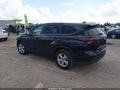2025 Toyota Highlander — photo 3 of 20 | VIN 5TDKDRAH8SS550651