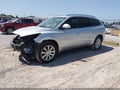 2015 Buick Enclave — photo 2 of 17 | VIN 5GAKRCKD4FJ299562