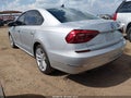 2019 Volkswagen Passat — photo 3 of 17 | VIN 1VWLA7A35KC011313