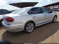 2019 Volkswagen Passat — photo 4 of 17 | VIN 1VWLA7A35KC011313
