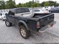 2004 Toyota Tacoma — photo 3 of 10 | VIN 5TESN92NX4Z392451