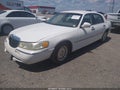 2001 Lincoln Town Car — photo 2 of 11 | VIN 1LNHM81W61Y624828