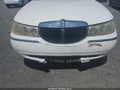 2001 Lincoln Town Car — photo 6 of 11 | VIN 1LNHM81W61Y624828