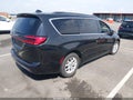 2022 Chrysler Pacifica — photo 4 of 18 | VIN 2C4RC1BG2NR128770