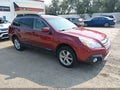 2013 Subaru Outback — photo 1 of 17 | VIN 4S4BRDKC4D2306444