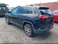 2017 Jeep Cherokee — photo 3 of 16 | VIN 1C4PJLCB3HW560386