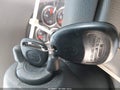 2006 GMC Envoy — photo 11 of 13 | VIN 1GKES16S566110096