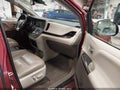 2018 Toyota Sienna — photo 5 of 17 | VIN 5TDDZ3DC1JS209503