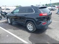 2015 Jeep Cherokee — photo 3 of 17 | VIN 1C4PJMCB9FW788380