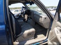 2001 GMC Sierra 1500 — photo 5 of 16 | VIN 2GTEK19T411289330
