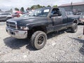 2001 Dodge Ram 2500 — photo 2 of 17 | VIN 3B7KF23661G209355