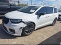 2024 Chrysler Pacifica — photo 2 of 16 | VIN 2C4RC1GG0RR126529