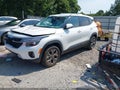 2024 Kia Seltos — photo 2 of 18 | VIN KNDEPCAA2R7663505