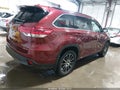 2017 Toyota Highlander — photo 4 of 17 | VIN 5TDJZRFH3HS483309