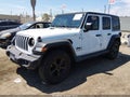 2019 Jeep Wrangler Unlimited — photo 2 of 16 | VIN 1C4HJXDG7KW675294