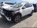 2015 Toyota RAV4 — photo 2 of 14 | VIN 2T3DFREV9FW380579