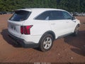 2022 Kia Sorento — photo 4 of 16 | VIN 5XYRG4LC1NG095511