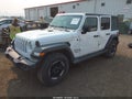 2018 Jeep Wrangler Unlimited — photo 2 of 21 | VIN 1C4HJXDG1JW129122