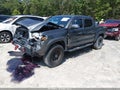 2017 Toyota Tacoma — photo 2 of 17 | VIN 5TFCZ5AN1HX066456