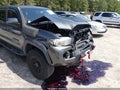 2017 Toyota Tacoma — photo 6 of 17 | VIN 5TFCZ5AN1HX066456