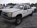 2003 Chevrolet Silverado 2500 — photo 2 of 11 | VIN 1GCHK29U53E362573