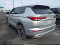 2022 Mitsubishi Outlander — photo 3 of 19 | VIN JA4J4UA80NZ090350