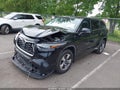 2022 Toyota Highlander — photo 2 of 16 | VIN 5TDBZRBH8NS211117