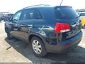 2013 Kia Sorento — photo 3 of 16 | VIN 5XYKT3A63DG382531