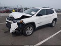 2022 Jeep Compass — photo 2 of 16 | VIN 3C4NJCBB5NT214415