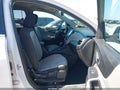 2019 Chevrolet Equinox — photo 5 of 16 | VIN 2GNAXKEV1K6160910