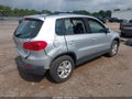 2017 Volkswagen Tiguan — photo 4 of 16 | VIN WVGAV7AX0HK027267