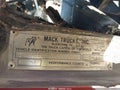 1995 Mack 600 Rd600 — photo 9 of 13 | VIN 1M2AA14C9SW050094