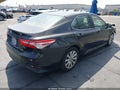 2018 Toyota Camry — photo 4 of 19 | VIN JTNB11HK0J3068022
