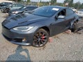 2018 Tesla Model S — photo 2 of 20 | VIN 5YJSA1E49JF242876