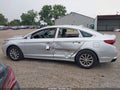 2018 Hyundai Sonata — photo 15 of 17 | VIN 5NPE24AF7JH725612