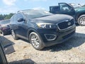 2016 Kia Sorento — photo 1 of 16 | VIN 5XYPG4A52GG037910