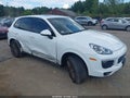 2017 Porsche Cayenne — photo 1 of 16 | VIN WP1AA2A25HKA83842