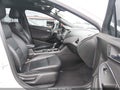 2018 Chevrolet Cruze — photo 5 of 16 | VIN 1G1BE5SM2J7113280