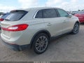 2018 Lincoln MKX — photo 4 of 10 | VIN 2LMPJ8LR3JBL31059
