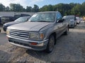 1994 Toyota T100 — photo 2 of 11 | VIN JT4VD10A3R0018661