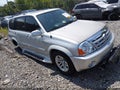 2005 Suzuki XL-7 — photo 1 of 13 | VIN JS3TX92V954105921