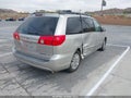 2010 Toyota Sienna — photo 4 of 15 | VIN 5TDYK4CC9AS318398