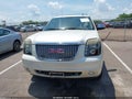 2010 GMC Yukon — photo 12 of 18 | VIN 1GKUCCE05AR173971